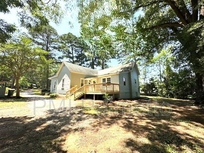 Building Photo - 128 James Ballentine Rd