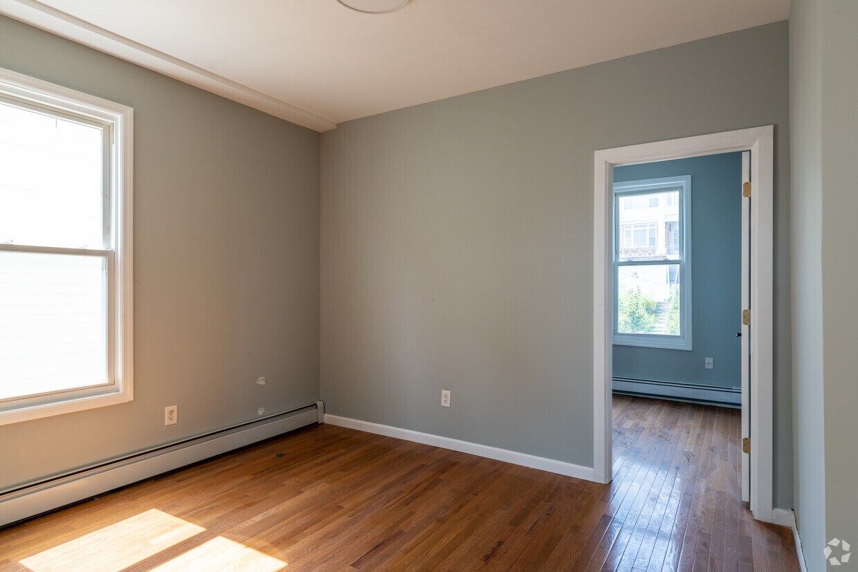 La Vista At Highland Park Apartments 68 Sunnyside Ave Brooklyn, NY