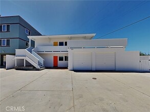 Building Photo - 218 Cahuenga Dr