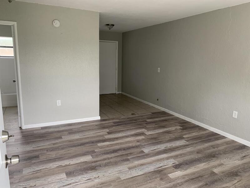 Foto principal - 1023 McCormack St