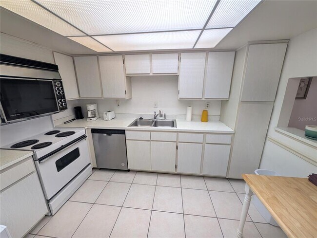 Foto del edificio - 17920 Gulf Blvd