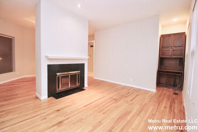 Foto del edificio - 2221 N Clifton Ave