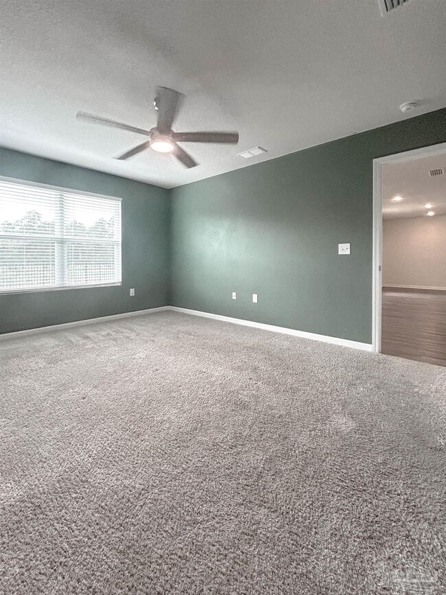 Foto del edificio - 4006 Whitetail Ln