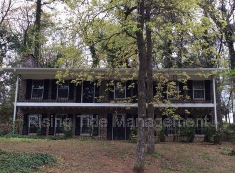 Primary Photo - 122 Hillside Rd