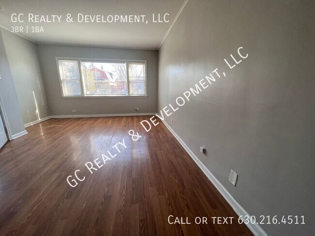 Building Photo - ***3 BR / 1 BATH / GRANITE / GARAGE SPACE ...