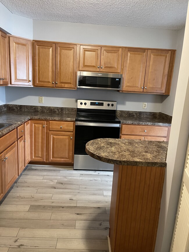Cocina - 559 Winding Creek Rd