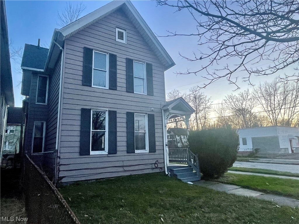 Primary Photo - 3333 Denison Ave