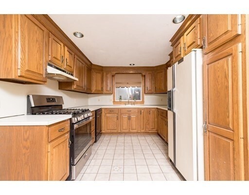 Building Photo - 126 Brookfield Rd
