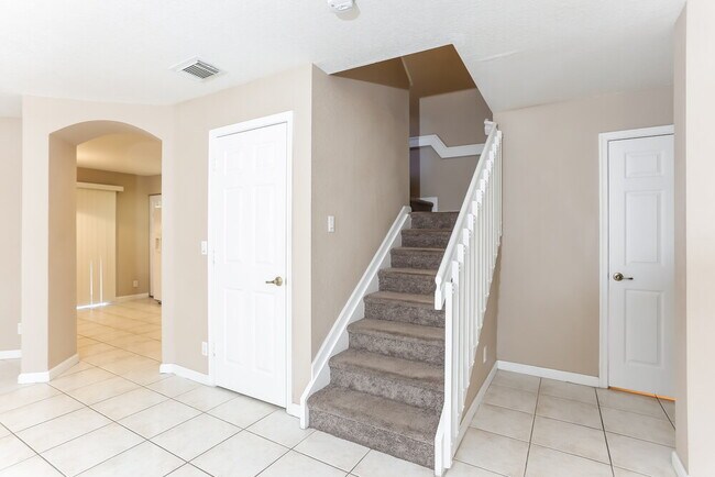 Building Photo - 6168 Whalton St