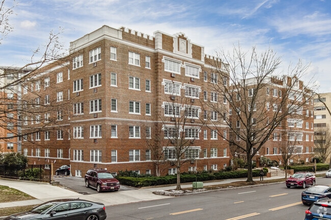 Building Photo - 3901 Connecticut Ave NW