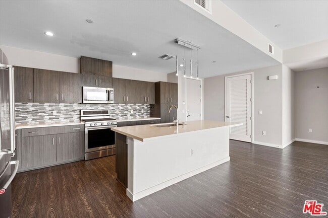 Foto del edificio - 4140 Glencoe Ave