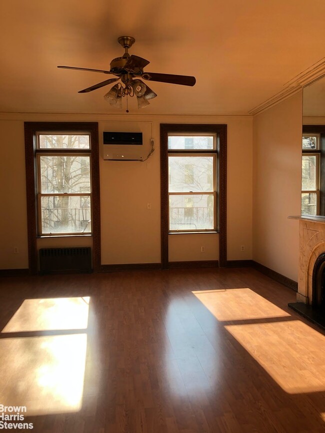 Building Photo - Cobble Hill Big Floor