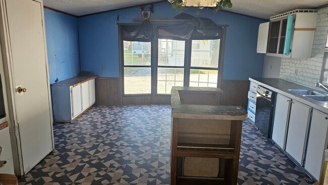 Building Photo - 106 W Apple Blossom Ln