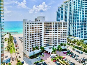 Building Photo - 3505 S Ocean Dr