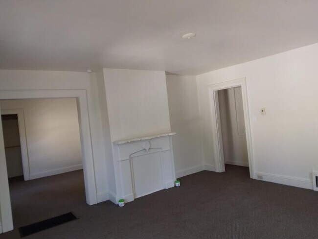 Foto del edificio - 508 W Irving Ave