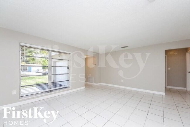 Foto del edificio - 7001 NW 24th Ct