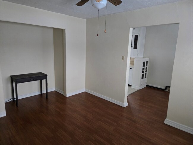 Foto del edificio - 220 4th St NE
