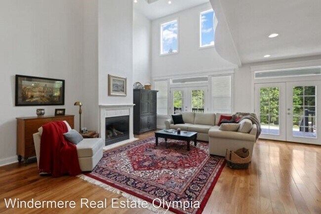 Building Photo - 4 br, 3.5 bath House - 7716 Ostrander Ct SE