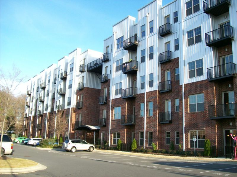 Foto principal - Great 2 Bed, 2 Bath Condo in NODA