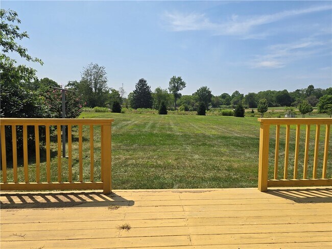 Foto del edificio - 719 W Old Rte 422