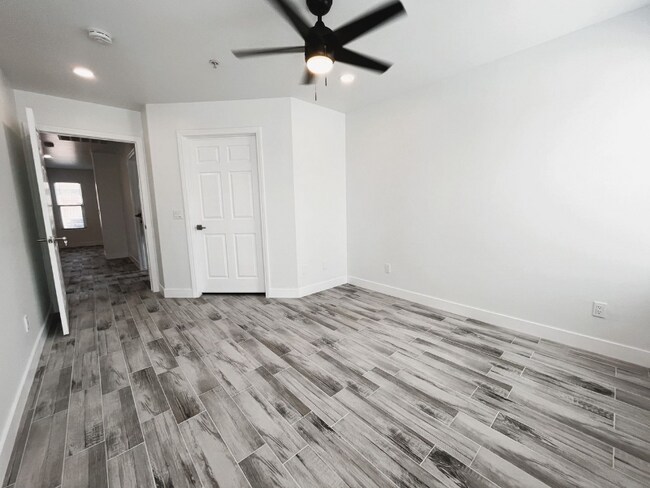 Foto del edificio - 4141 Teal St