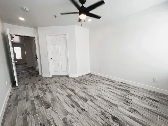 Building Photo - 4141 Teal St