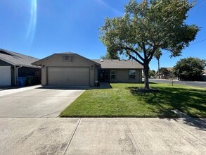 Building Photo - 2088 Shadow Park Dr