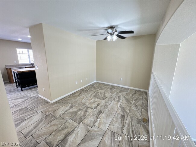 Foto del edificio - 316 Fountain Crossing Ln