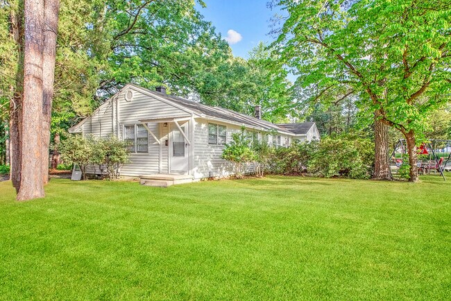 Foto del edificio - Recently Renovated 1/1 Unit