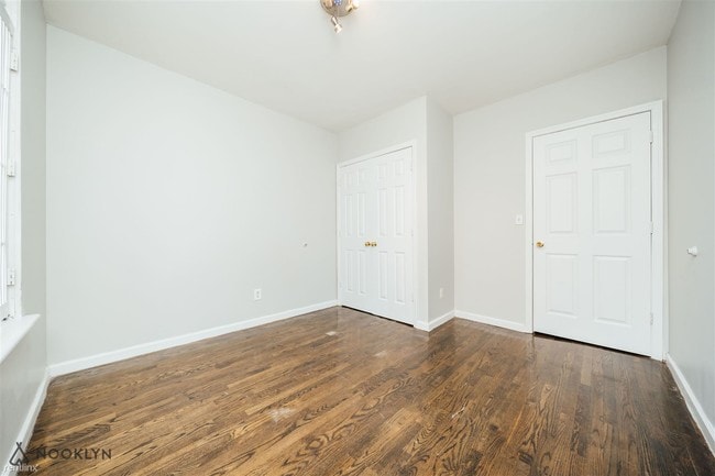 Building Photo - 2 br, 1 bath  - 930 Myrtle Ave
