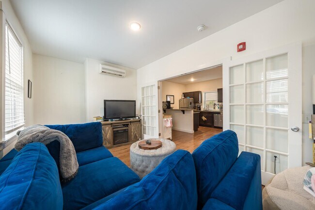 Foto del edificio - 324 4th St