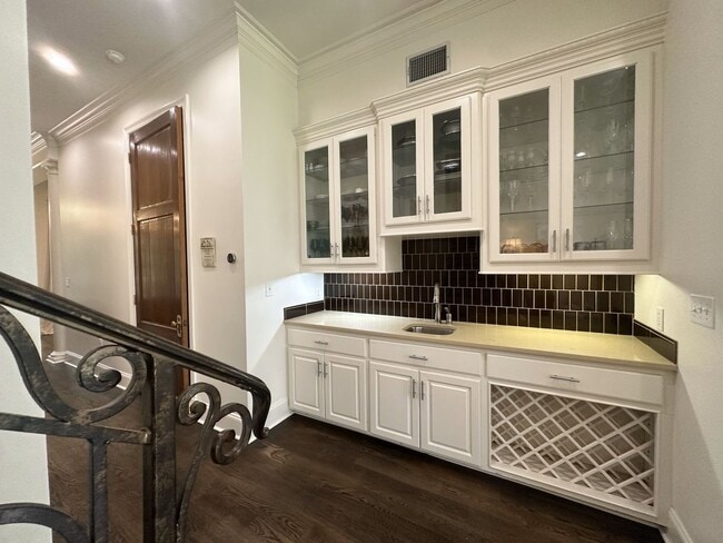 Foto del edificio - 105 Broadfoot Cir