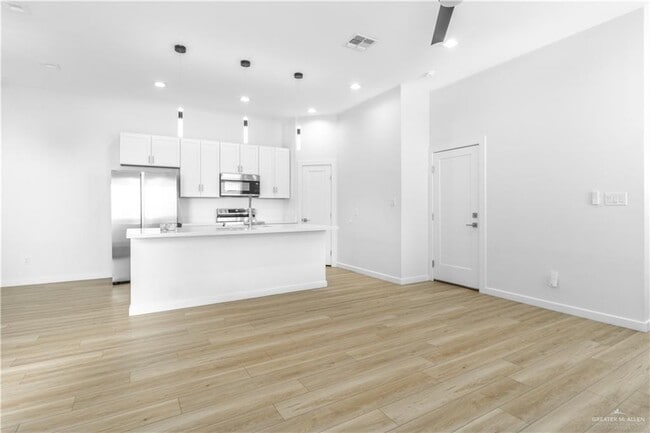 Foto del edificio - 17 West St