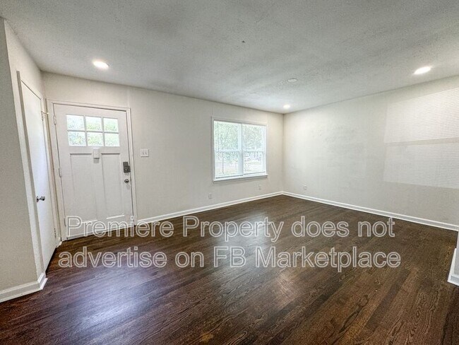 Foto del edificio - 8600 E 78th Terrace