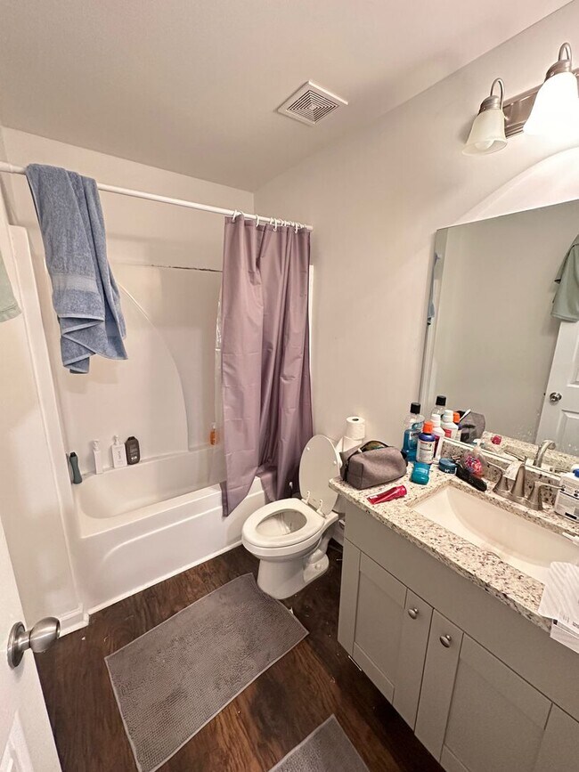 Building Photo - North Athens 5 BR Home - N Oconee Greenway...