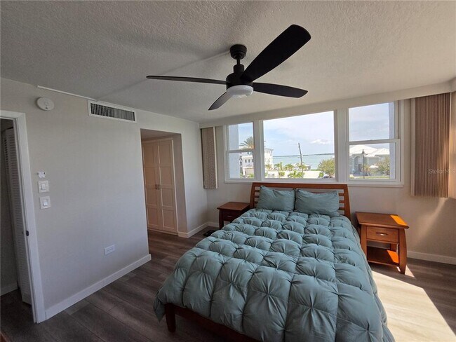Foto del edificio - 500 Treasure Island Causeway