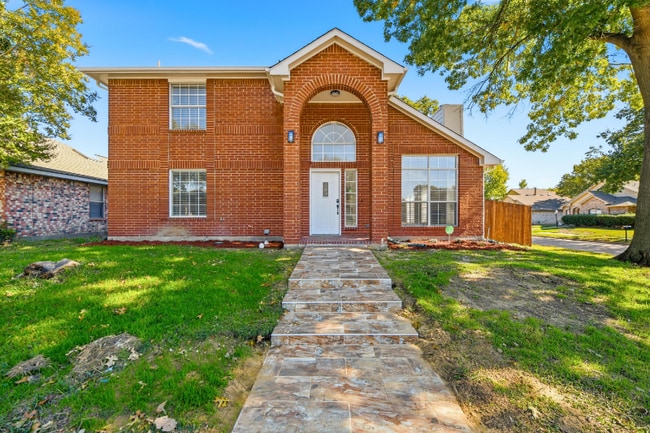 Building Photo - 2100 Riverplace Dr