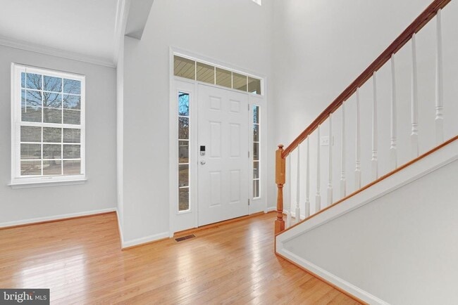 Building Photo - 609 Tebbston Dr