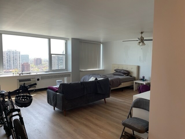 Foto del edificio - 4250 N Marine Dr