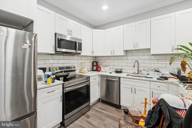 Foto del edificio - 4024 Parkside Ave