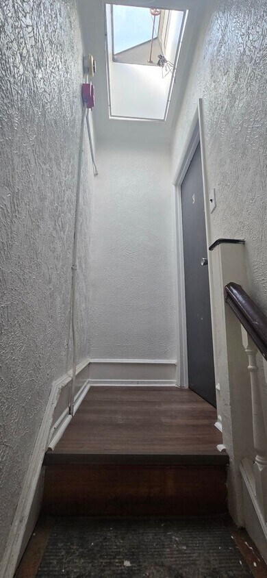 Foto principal - 5027 Walnut St