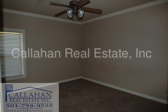 Building Photo - 26 Earnhardt Cir