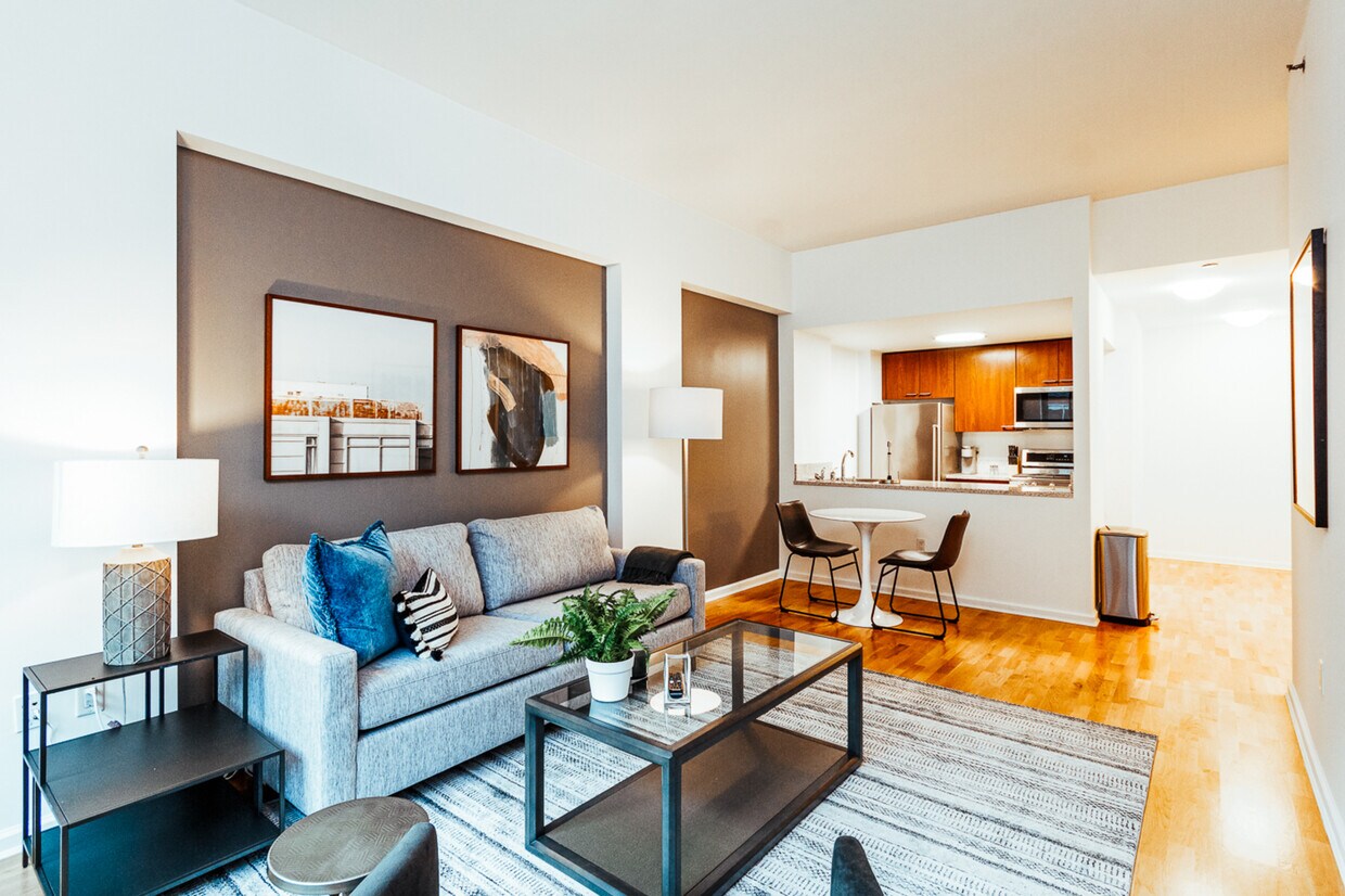 Foto principal - 535 W 23rd St