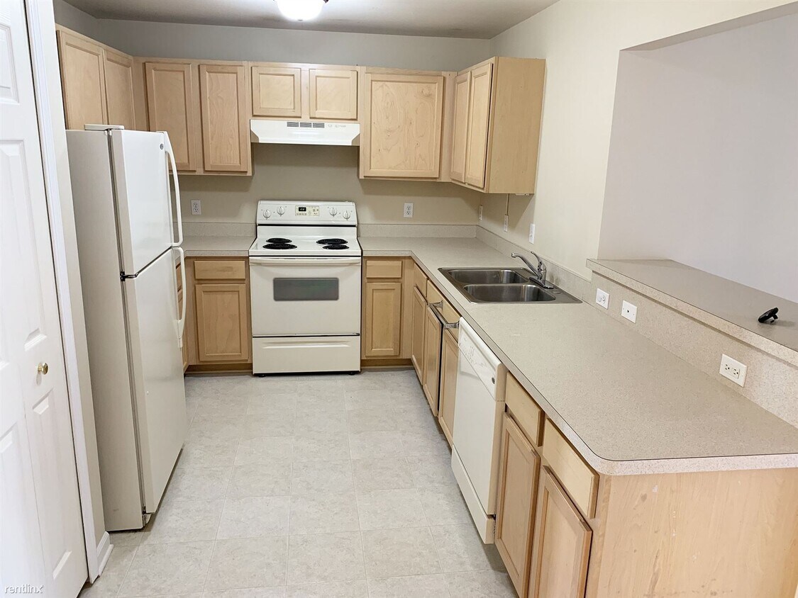 Primary Photo - 2 br, 2 bath Condo - 2906 Signature Blvd