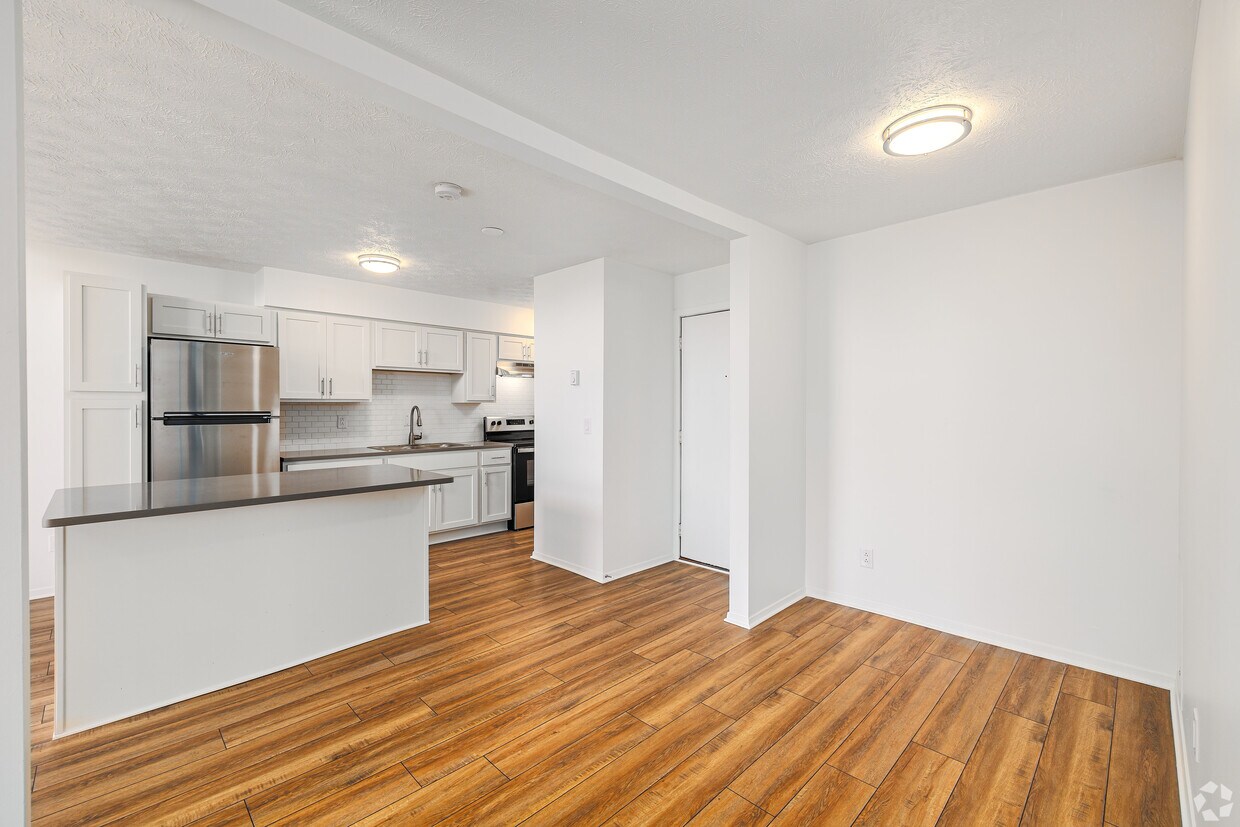 The Towers/Fir Hill 55 Fir Hill Dr Akron, OH Apartments for Rent in