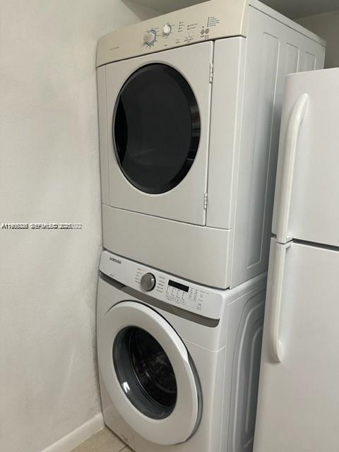 Foto del edificio - 2685 W 66th St