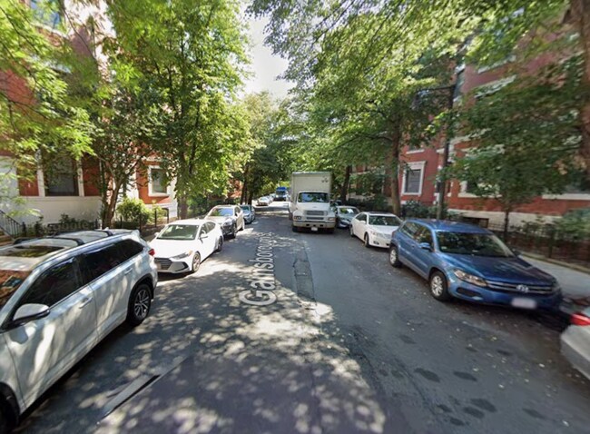 Building Photo - 111 Gainsborough St