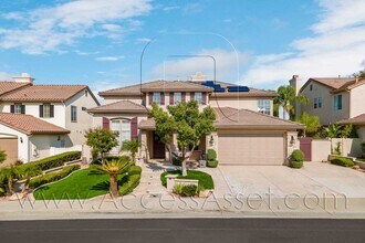 Building Photo - 45458 Callesito Altar