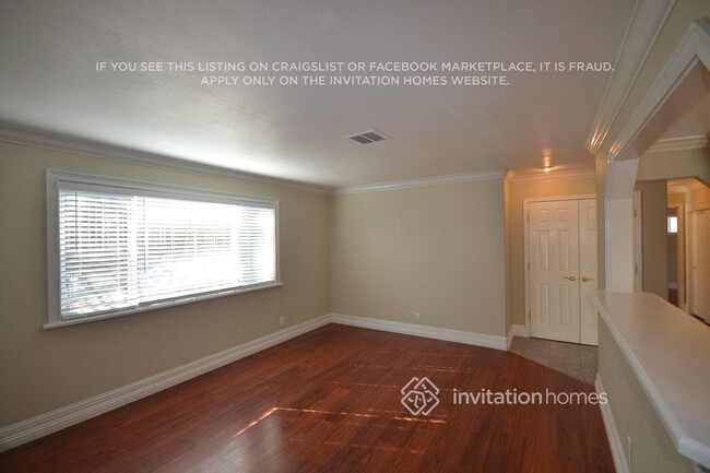 Foto del edificio - 5933 Green Glen Way