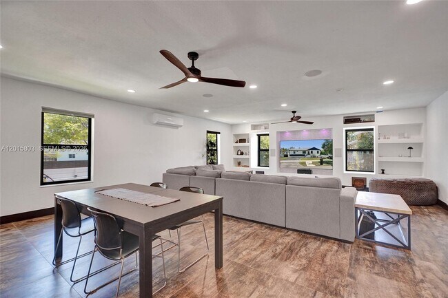 Foto del edificio - 9750 SW 211th St